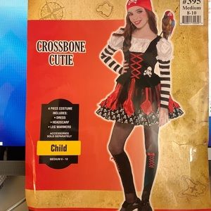 Child’s crossbones cutie a.k.a. pirate